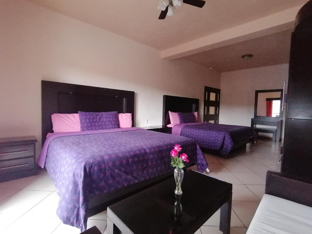 Hotel Pena Real Бернал Екстериор снимка