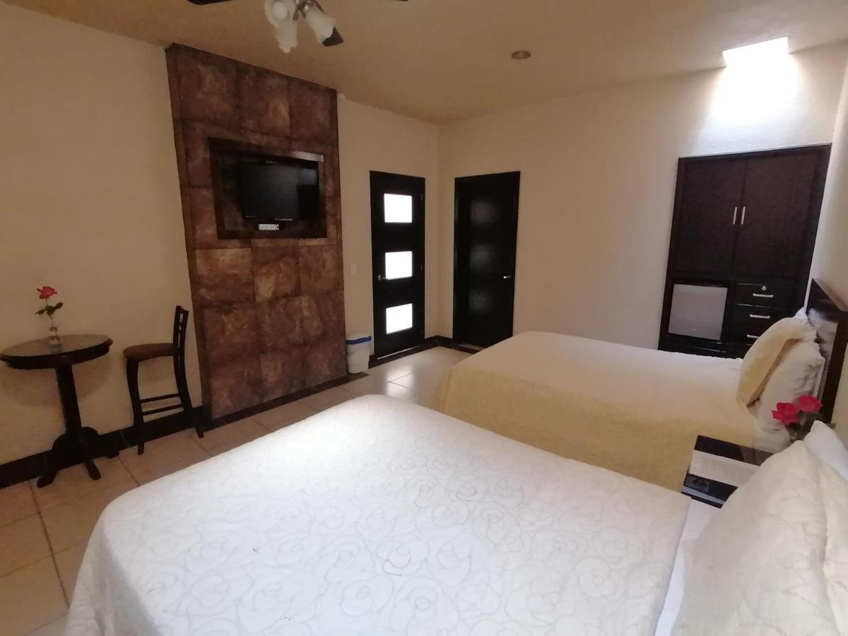 Hotel Pena Real Бернал Екстериор снимка